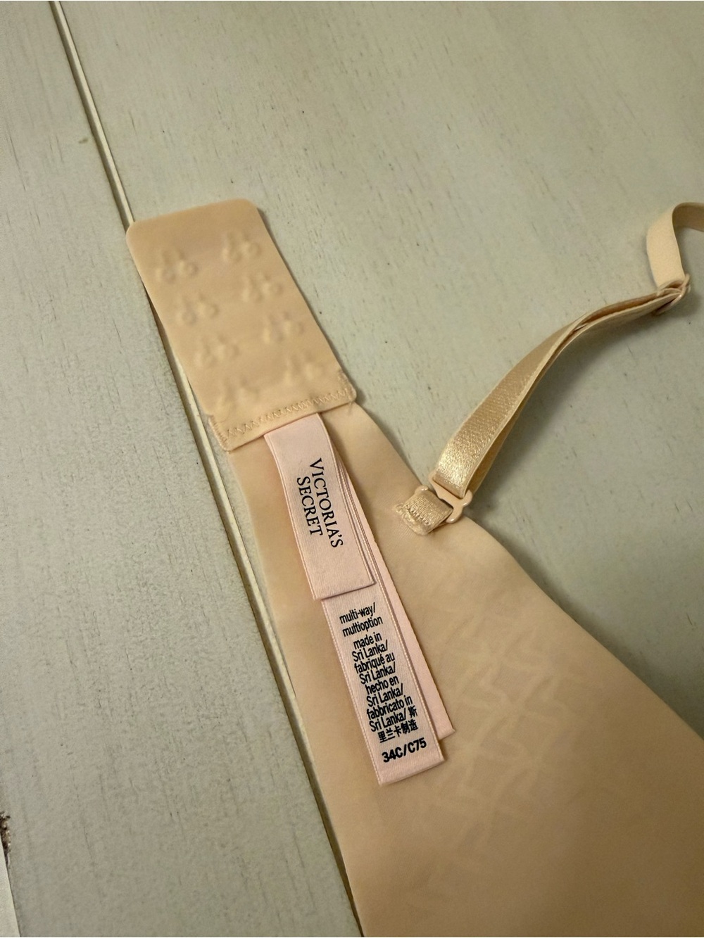 Victoria's Secret Nude Beige multi way strapless bra with removable straps - Picture 5 of 9